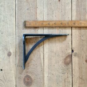 Shelf Bracket IRONBRIDGE Cast Antique Iron 140mm x 178mm - TBD