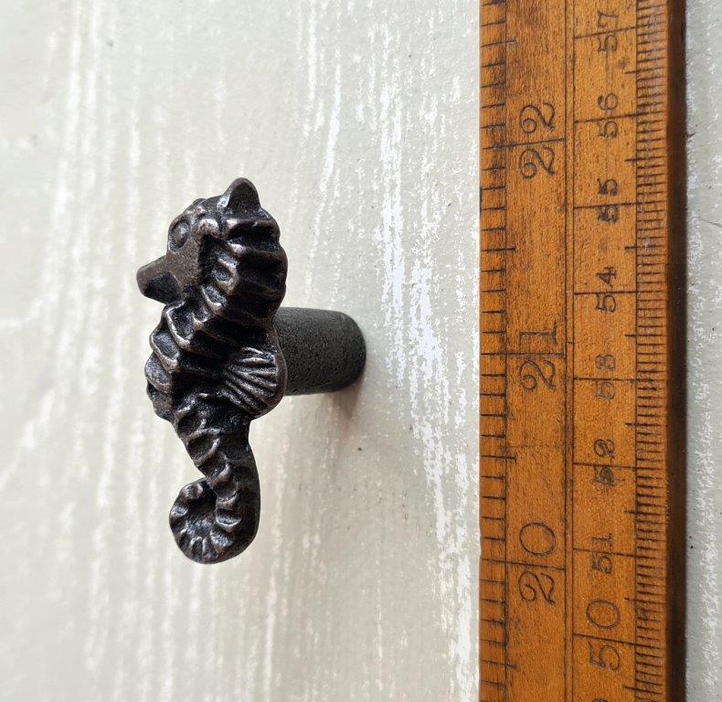 Knob Cupboard SEA HORSE Design Cast Antique Iron 48mm - Image 2