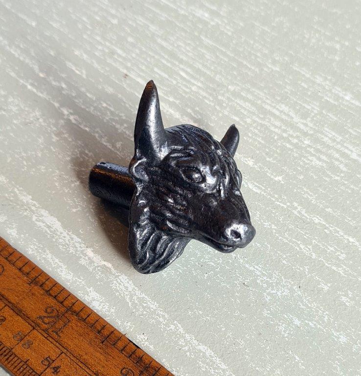 Knob Cupboard BUFFALO Face Cast Antique Iron 50mm - Image 3