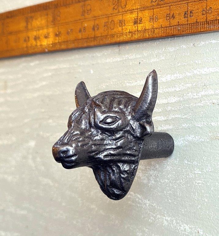 Knob Cupboard BUFFALO Face Cast Antique Iron 50mm - Image 2