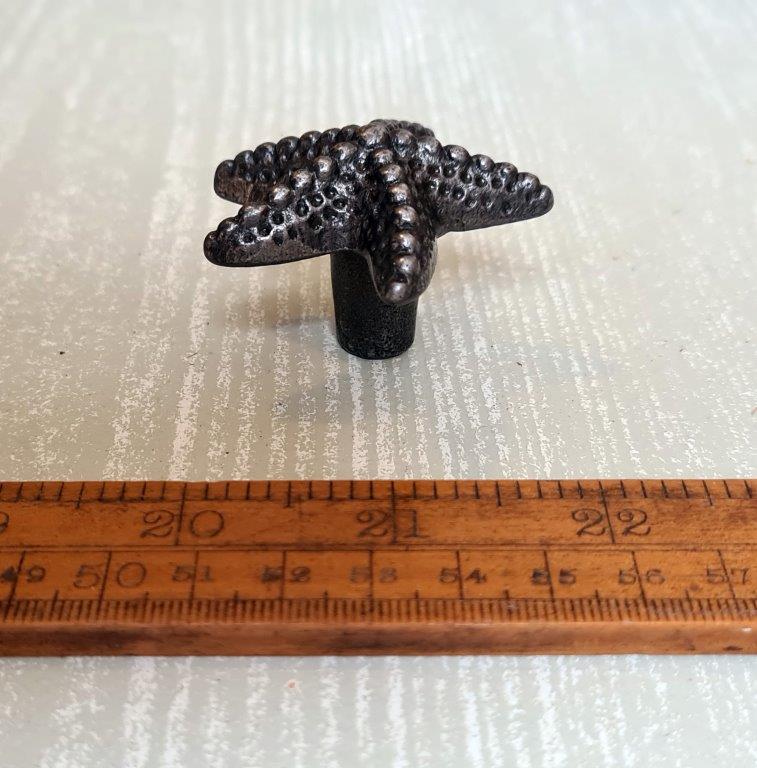 Knob Cupboard STAR FISH Cast Antique Iron 52mm - Image 2