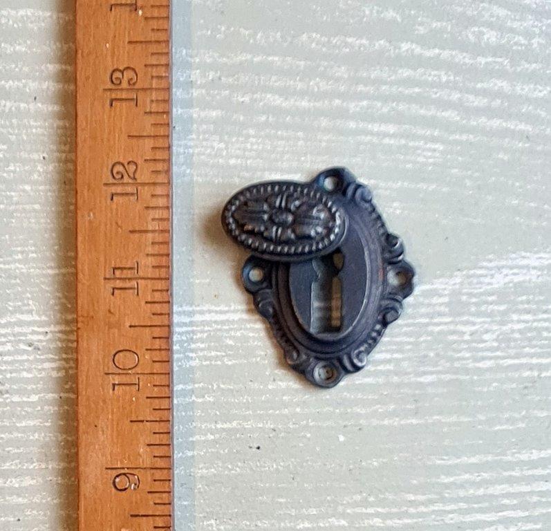 Escutcheon EDWARD With Cover Antique Iron 70mm High - Image 2