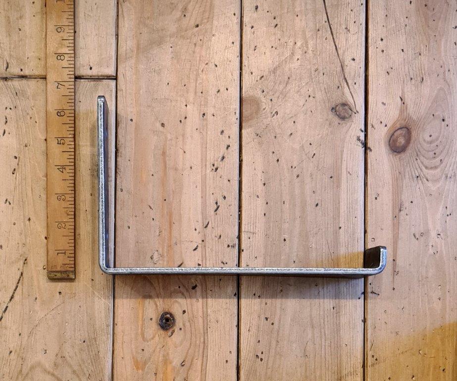 Shelf Bracket Utility Lipped MARSH Antique Iron 152 x 227mm - Image 2