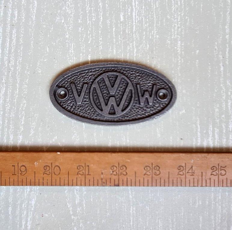 Plaque VOLKSWAGEN VW Oval Cast Antique Iron