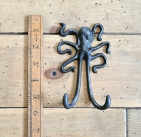 Double Robe Hooks SQUID GANGLY Cast Antique Iron 135mm x 85mm