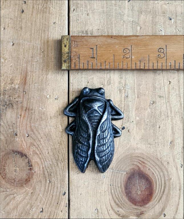 Paperweight BEETLE Cast Antique Iron 75mm - Image 3