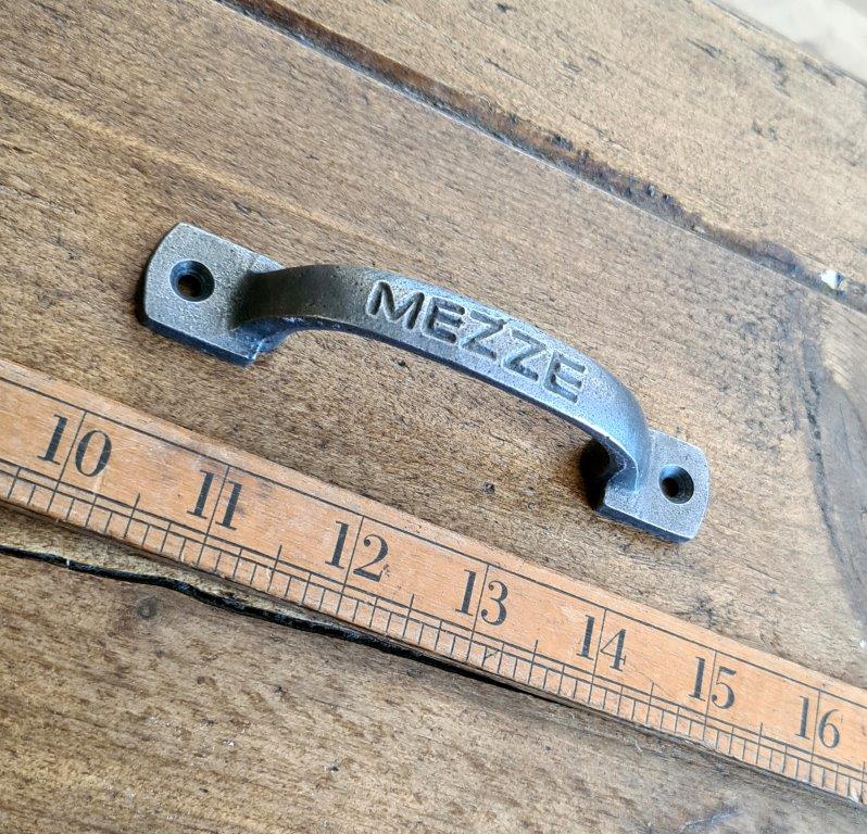 Square D Handle MEZZE Cast Antique Iron 120mm - Image 2