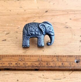 Knob Cupboard INDIAN ELEPHANT Trunk Down Cast Antique Iron 50mm
