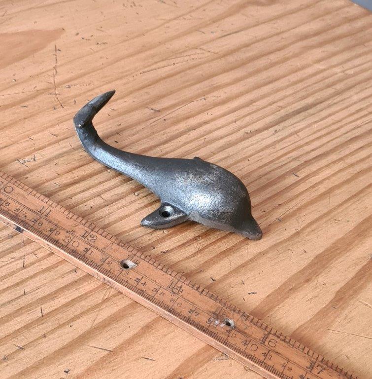Coat Hook Single DOLPHIN Cast Antique Iron 120mm - Image 3