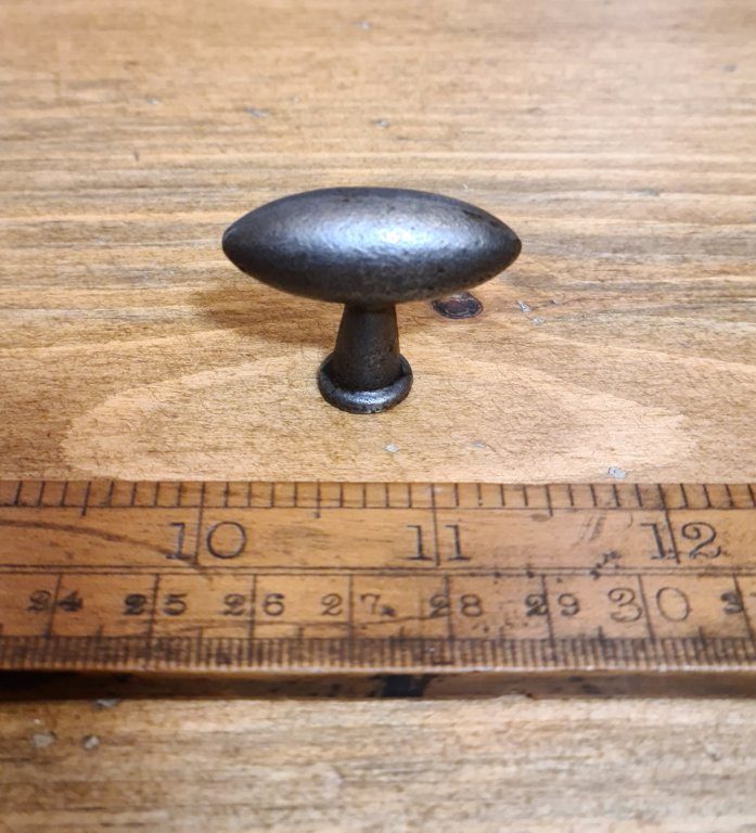 Knob Cupboard ZEPPELIN Cast Antique Iron 35mm small