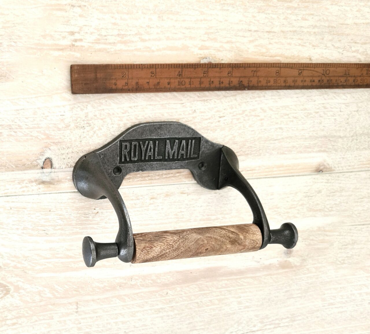 Toilet Roll Holder ROYAL MAIL Long Arm Cast Ant Iron 150mm - Image 2