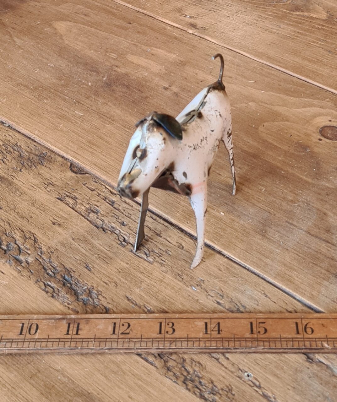 Ornament Tin STANDING DOG Upcycled Metal Sheet 120mm (F555) - Image 3