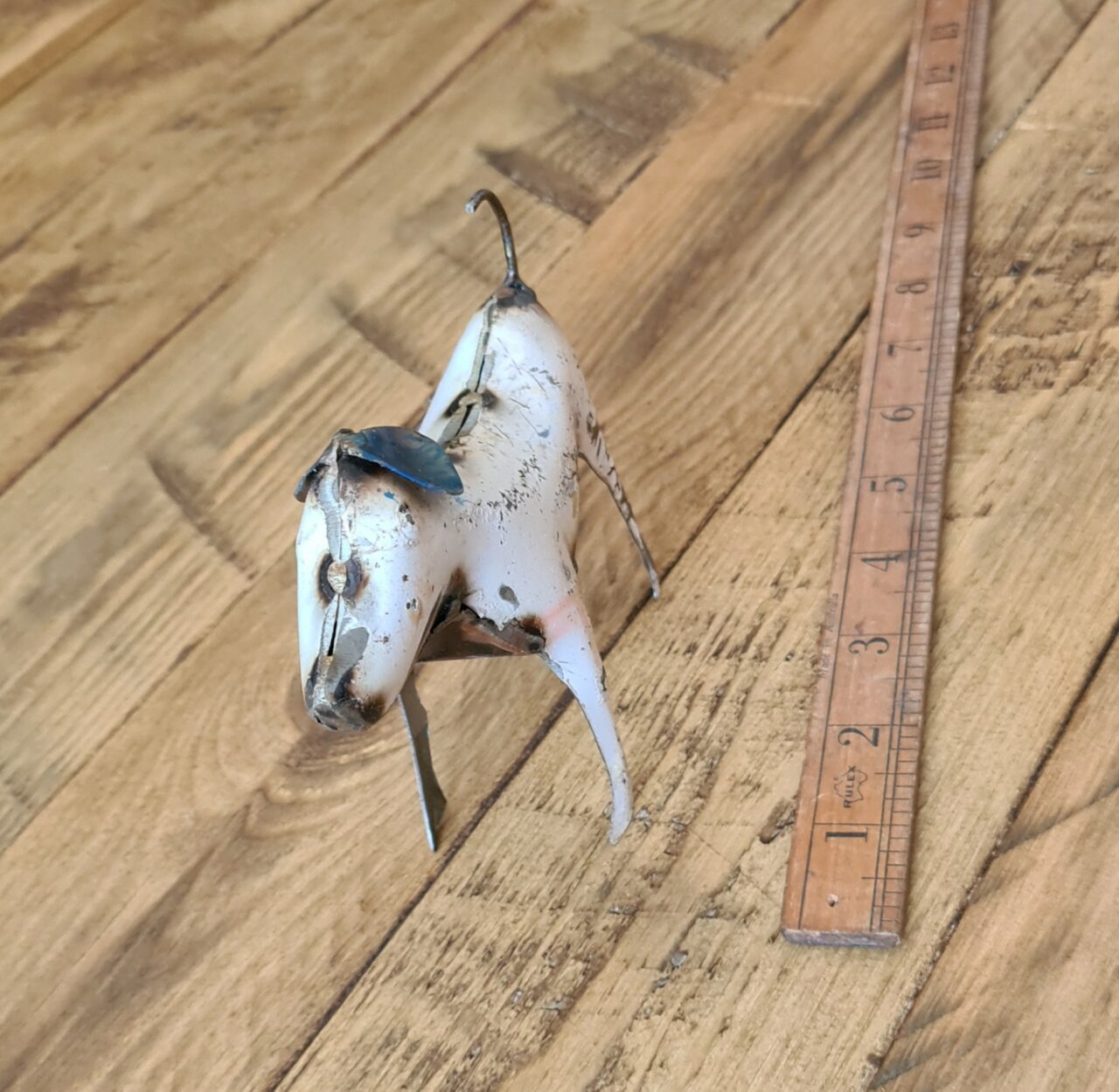 Ornament Tin STANDING DOG Upcycled Metal Sheet 120mm (F555) - Image 2