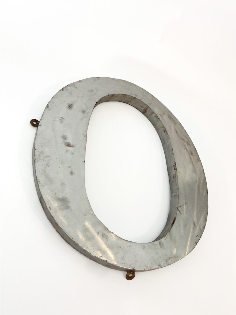 Wall Mounted Letter 'O' Antique Finish 400mm 16" High - Image 2
