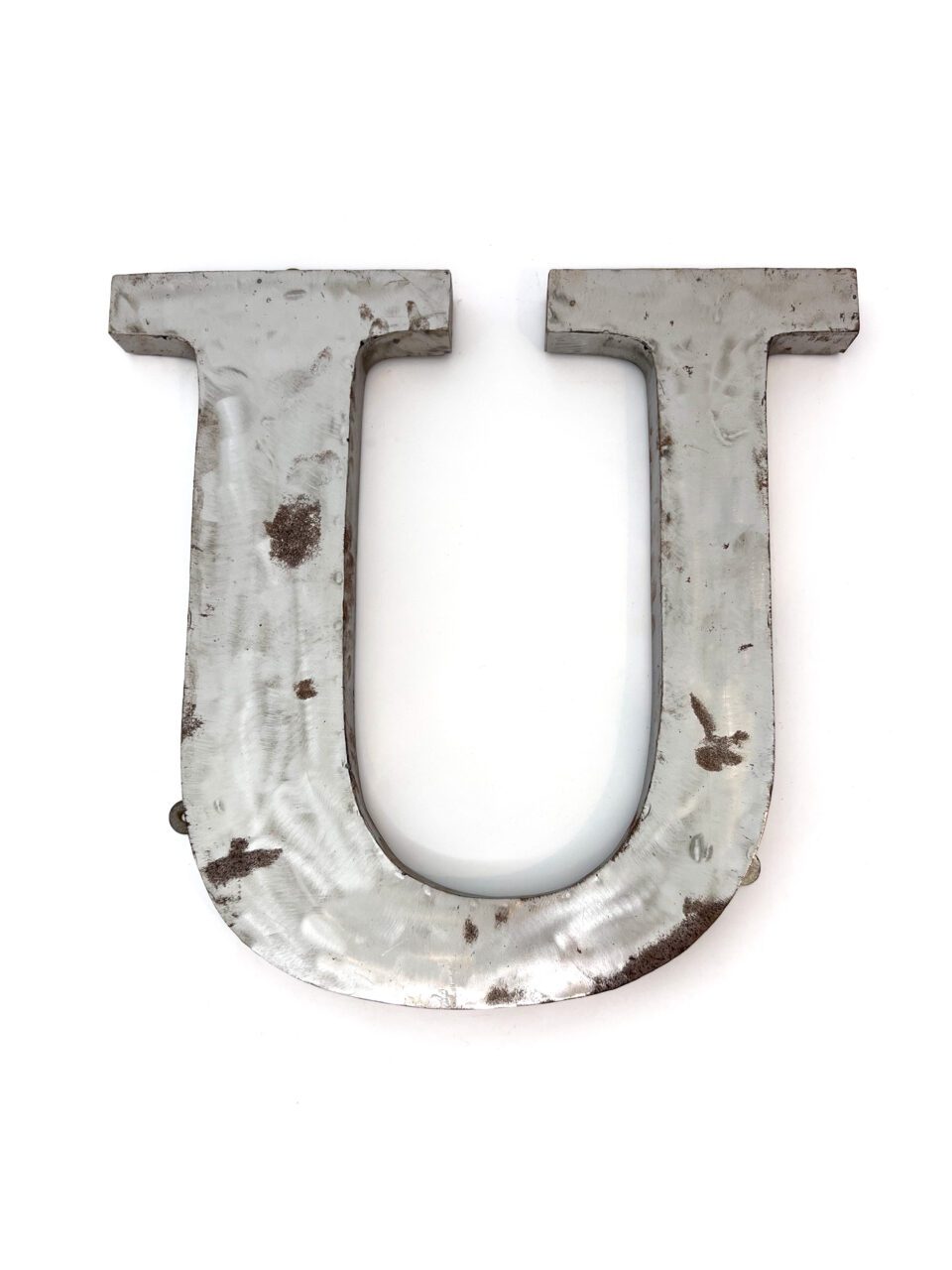 Wall Mounted Letter 'U' Antique Finish 400mm 16" High - Image 3