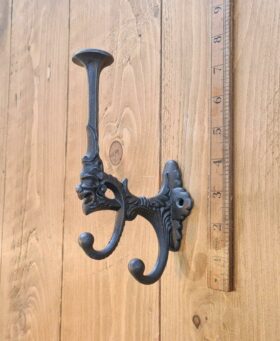 Ogre Hook Triple Large Cast Antique Iron 190mm - TBD