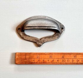 Cup Handle VIKING Cast Ant Iron 103mm x 67mm