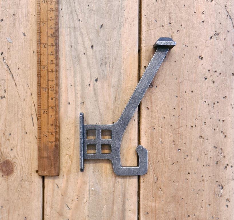 Hat & Coat Hook Flat Top TUDOR Deco Cast Antique Iron 175mm - Image 2