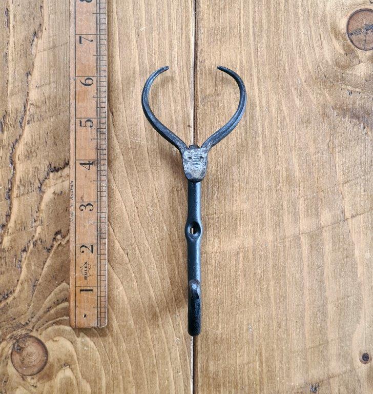 Coat Hook Single WATUSI Hand Forged Antique Iron 145mm - Image 2
