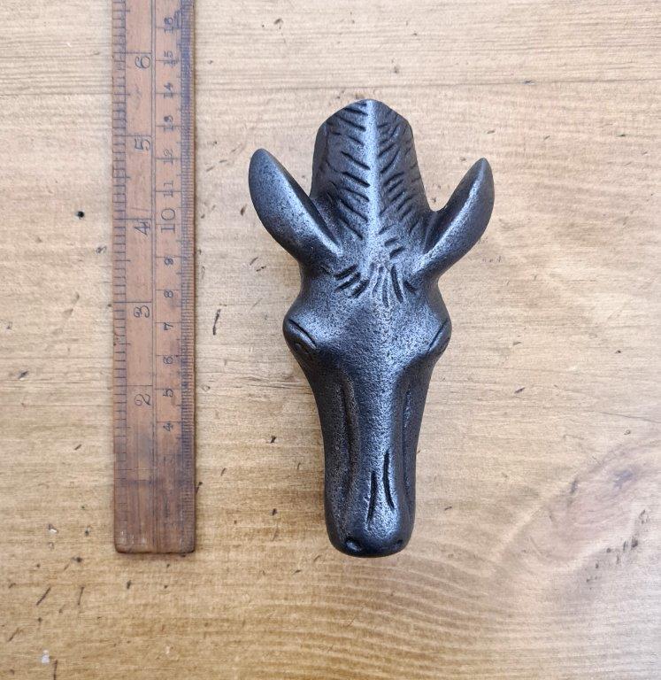 Door Knocker HORSES HEAD Cast Antique Iron 125 x 65mm - Image 2
