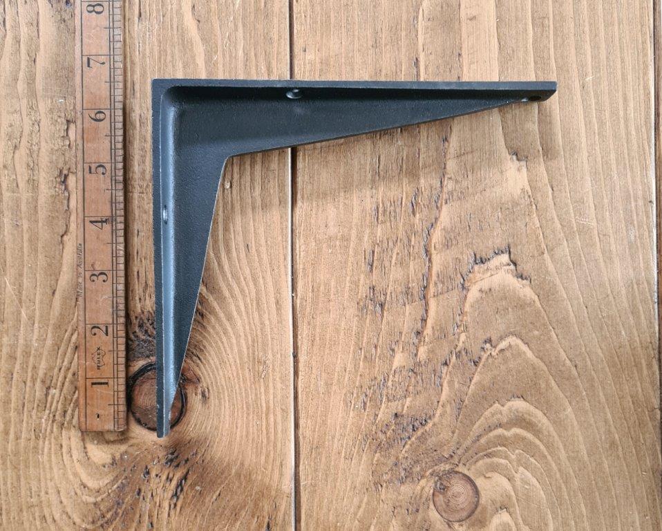 Shelf Bracket PLAIN VOLE Design Cast Antique Iron 160mm x 185mm