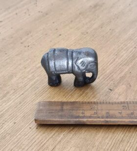 Paperweight Ornament ELEPHANT Cast Antique Iron 50mm