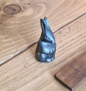 NEW STYLE Paperweight Ornament Rabbit Cast Antique Iron 45mm