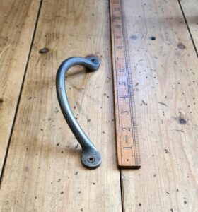 Tray Lifting Handle Cranked Bow Penny End Cast Iron 180mm