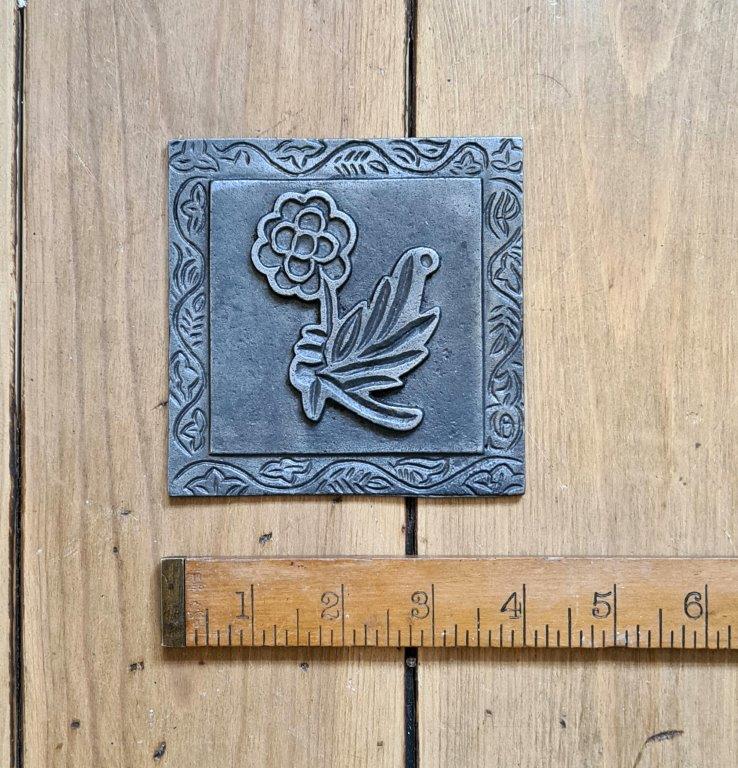 Wall Tile FLOWER Cast Antique Iron 100 x 100mm