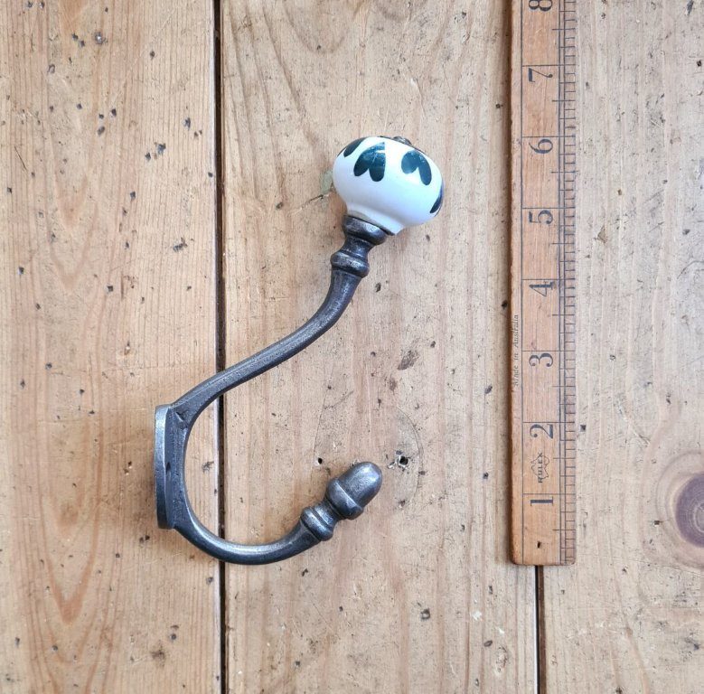 Coat Hook ALBANY Loveheart DARK GREEN Ceramic Shell Tip Antique Iron - Image 2
