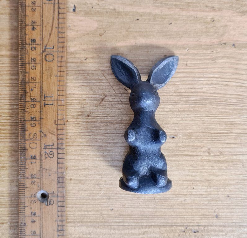 Paperweight Ornament RABBIT Cast Antique Iron 70mm - Image 2
