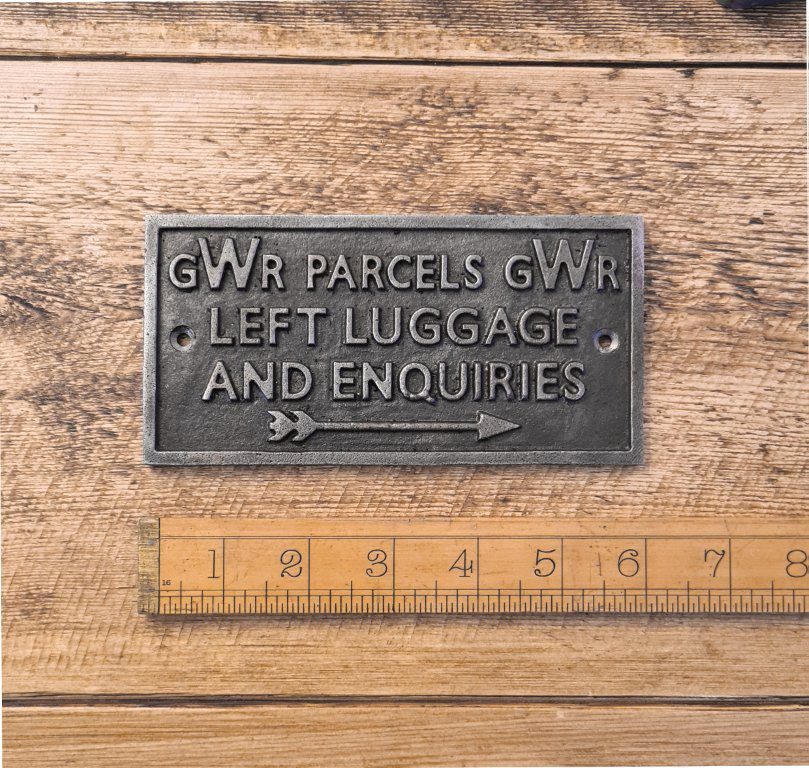 Plaque PARCELS LEFT LUGGAGE Cast Antique Iron 150mm x 75mm