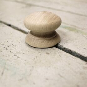 Knob Turned Beech c/w Screw 46mm dia