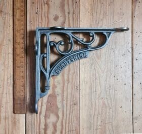 Shelf Bracket DERBYSHIRE Heritage Cast Antique Iron 180 x 190mm