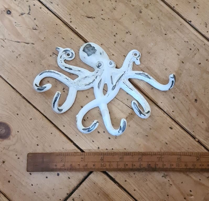 Multi Hook OCTOPUS Angled Head Antique White Patina 130 x 190mm