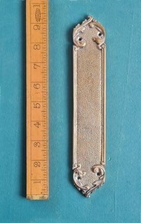 Finger Plate Push Arcadia Cast Polished Brass 240mm x 42mm