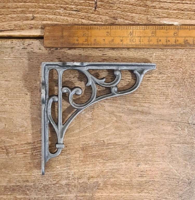 Shelf Bracket HERITAGE Cut Off Cast Antique Iron 125 x 125mm