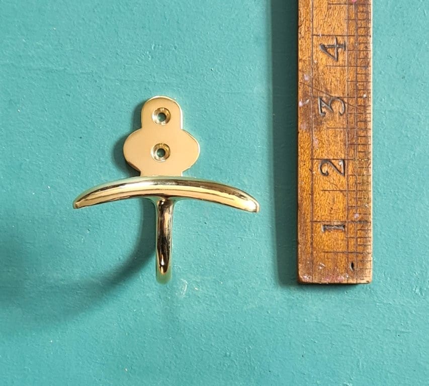 Coat Hook BOWLER TOP HAT Plate Wide Polished Brass 70mm x 80mm - Image 2